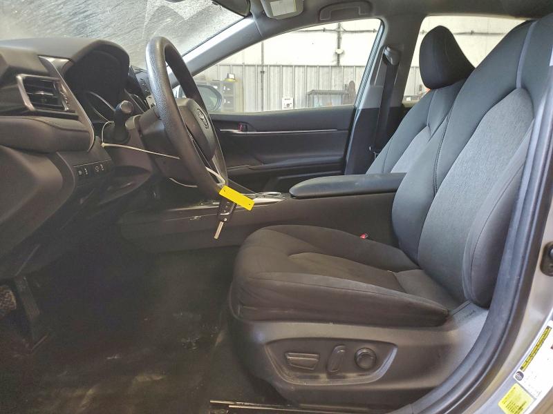 Фото 7 - TOYOTA CAMRY