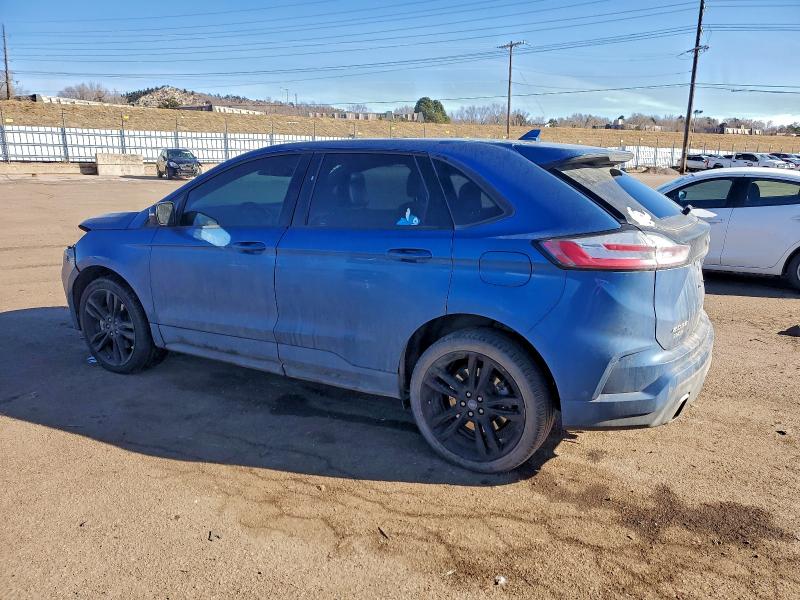 Фото 2 - FORD EDGE