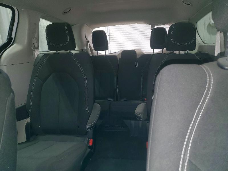 Фото 10 - CHRYSLER MINIVAN