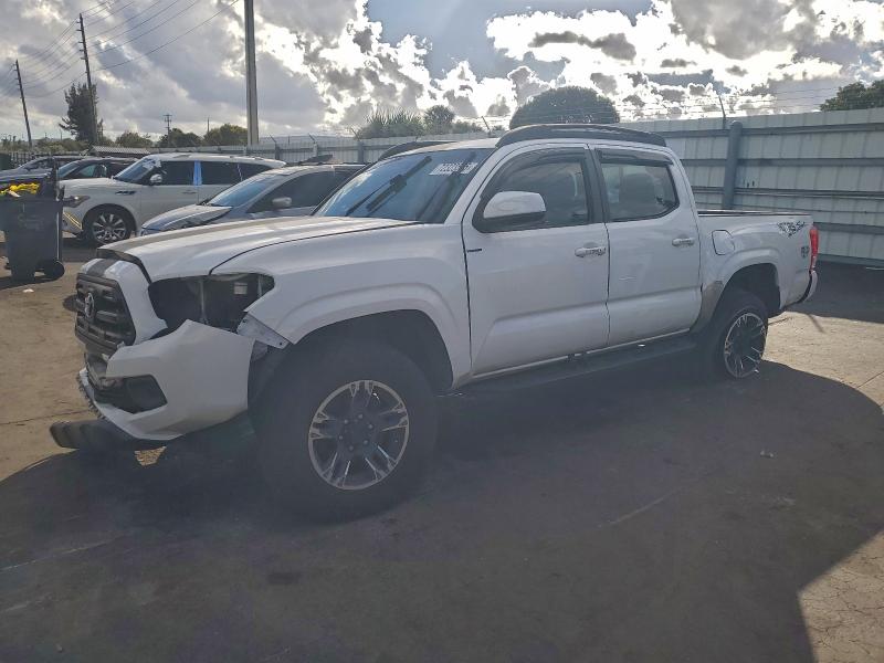 Фото 1 - TOYOTA TACOMA