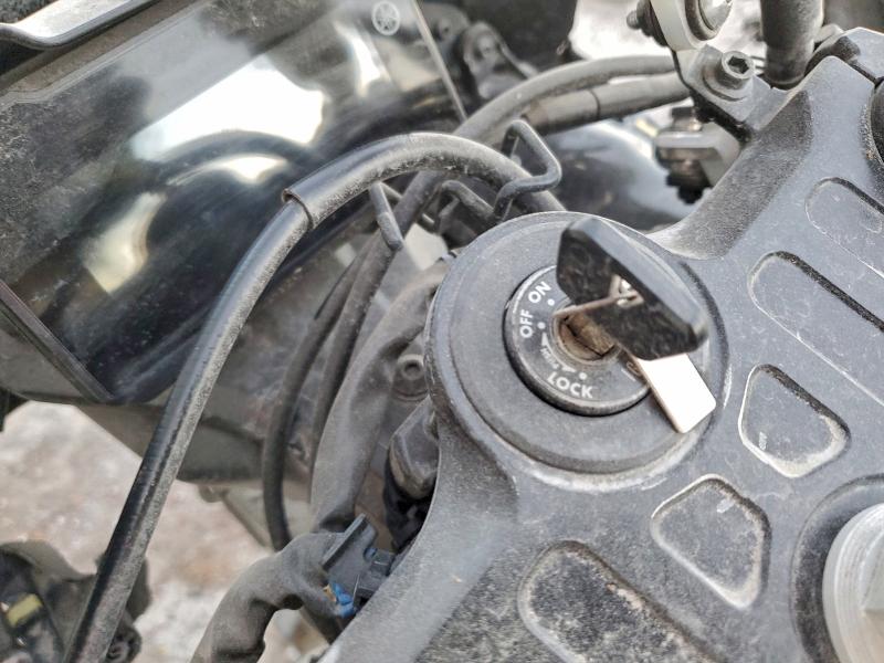 Фото 8 - YAMAHA YZFR7