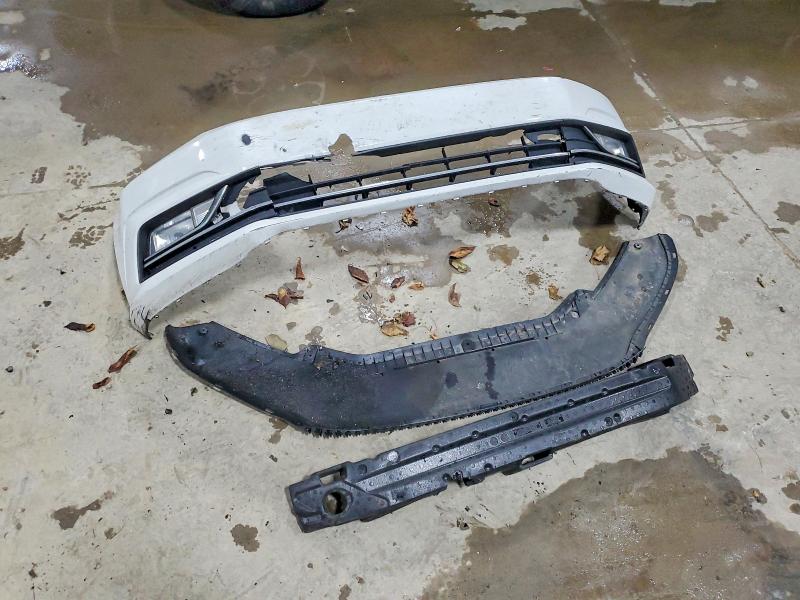 Фото 12 - VOLKSWAGEN PASSAT