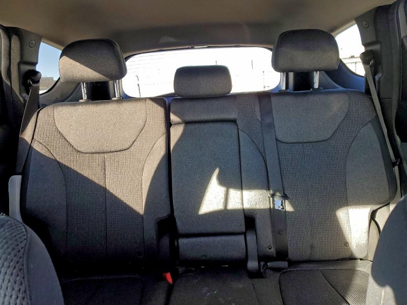 Фото 10 - HYUNDAI SANTA FE