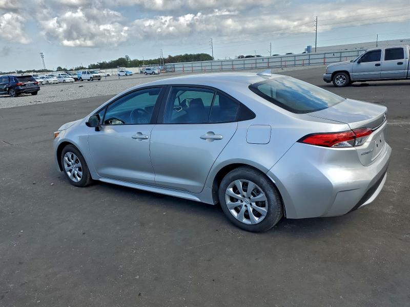 Фото 2 - TOYOTA COROLLA