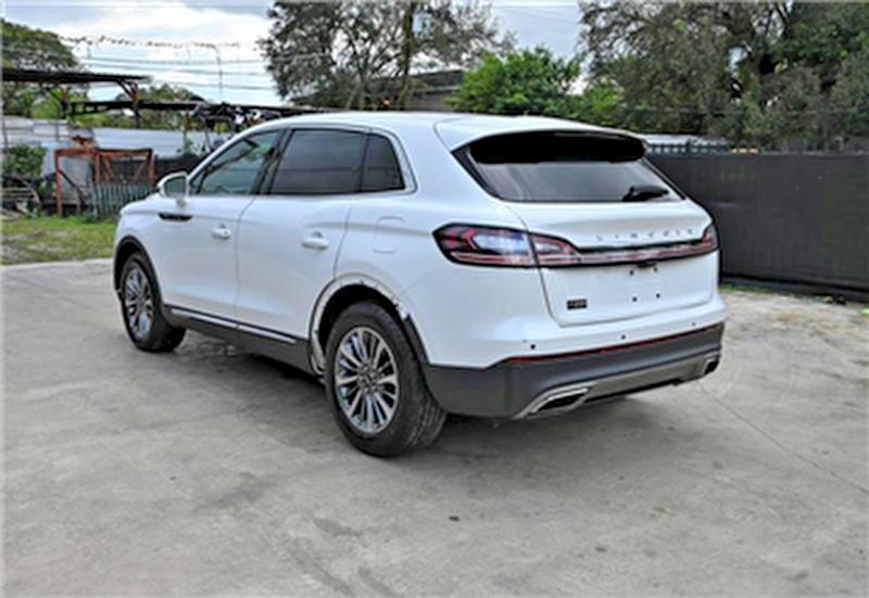 Фото 3 - LINCOLN NAUTILUS