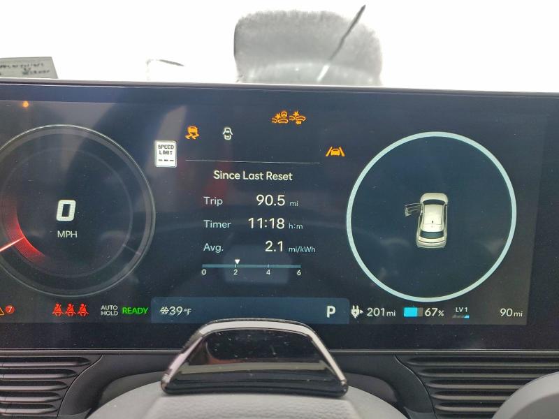 Фото 9 - HYUNDAI IONIQ