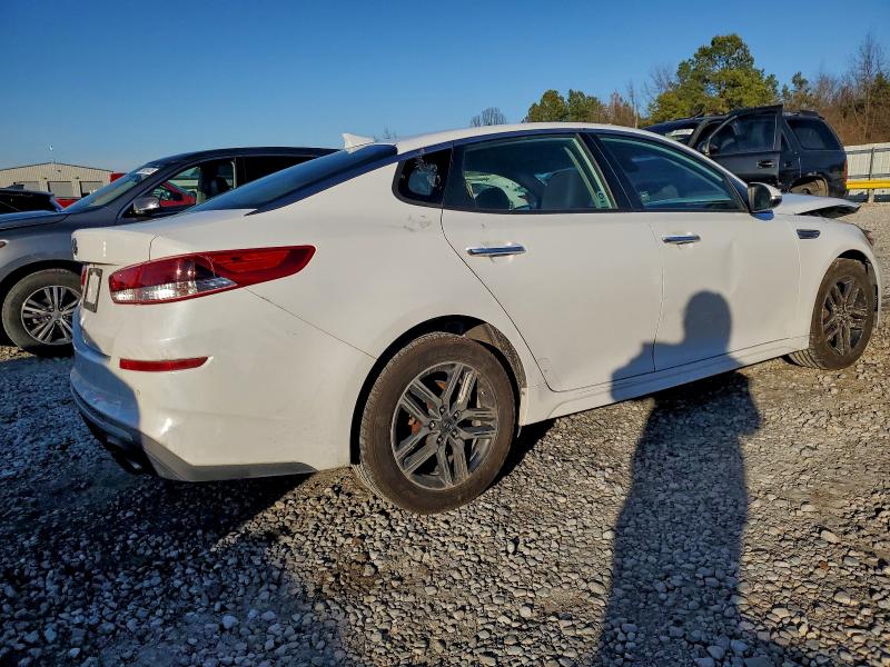 Фото 3 - KIA OPTIMA