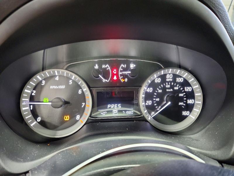 Фото 9 - NISSAN SENTRA