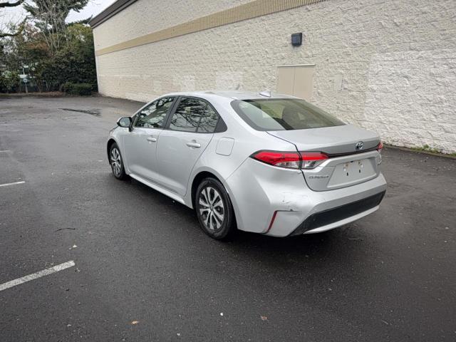 Фото 3 - TOYOTA COROLLA