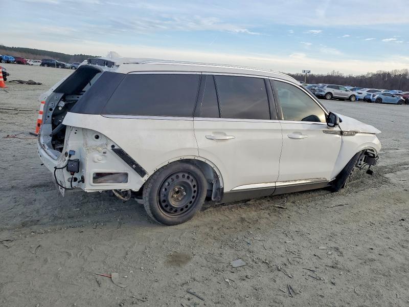 Фото 3 - LINCOLN AVIATOR