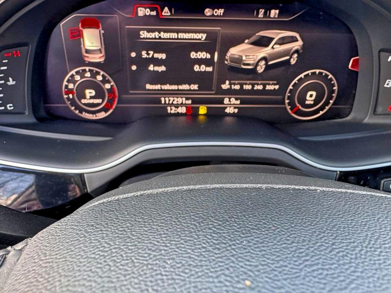 Фото 7 - AUDI Q7