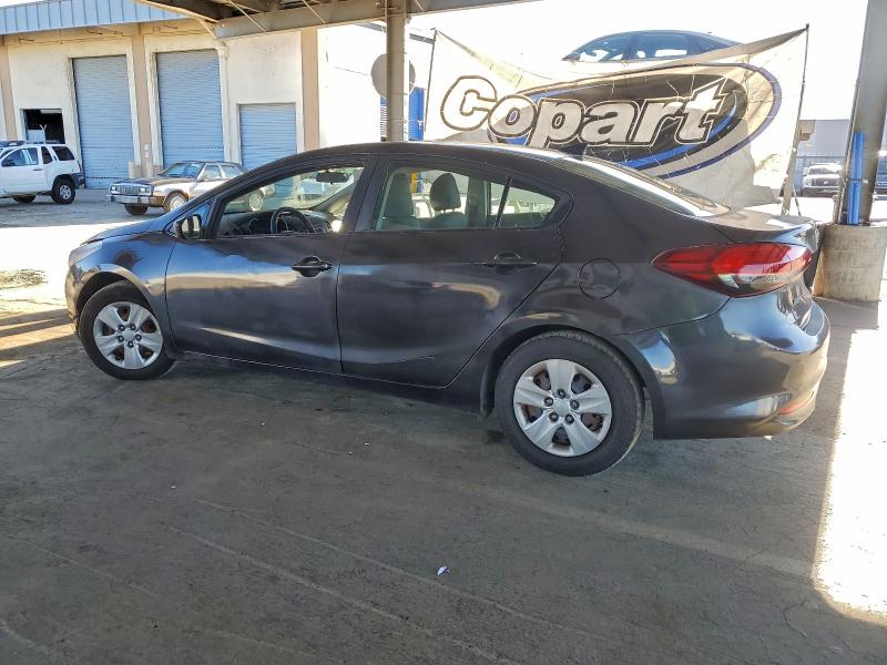 Фото 2 - KIA FORTE