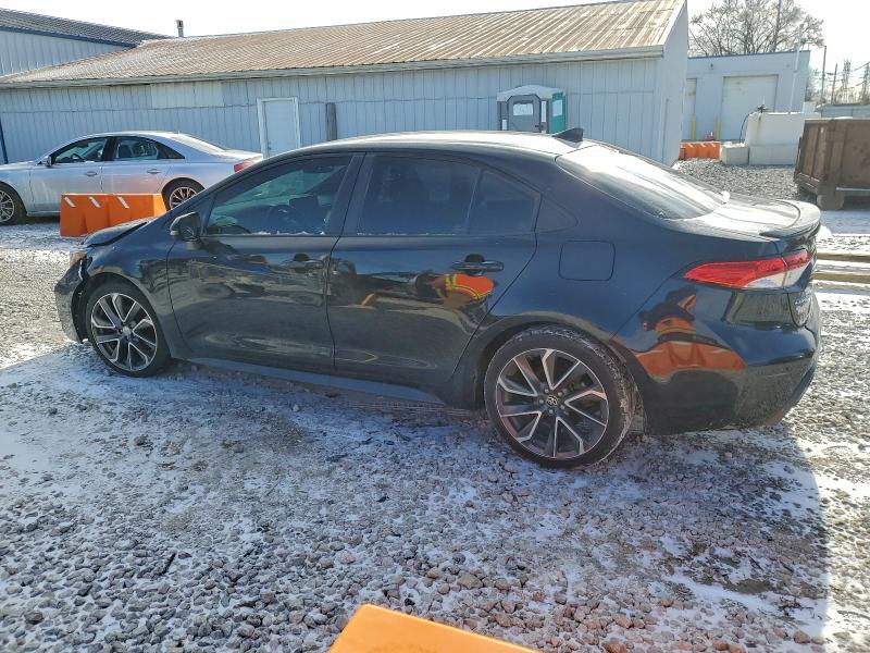 Фото 2 - TOYOTA COROLLA