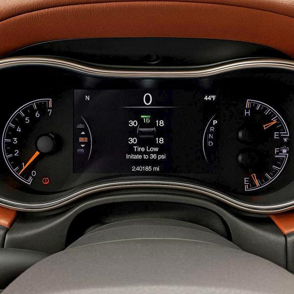 Фото 8 - JEEP GRAND CHER