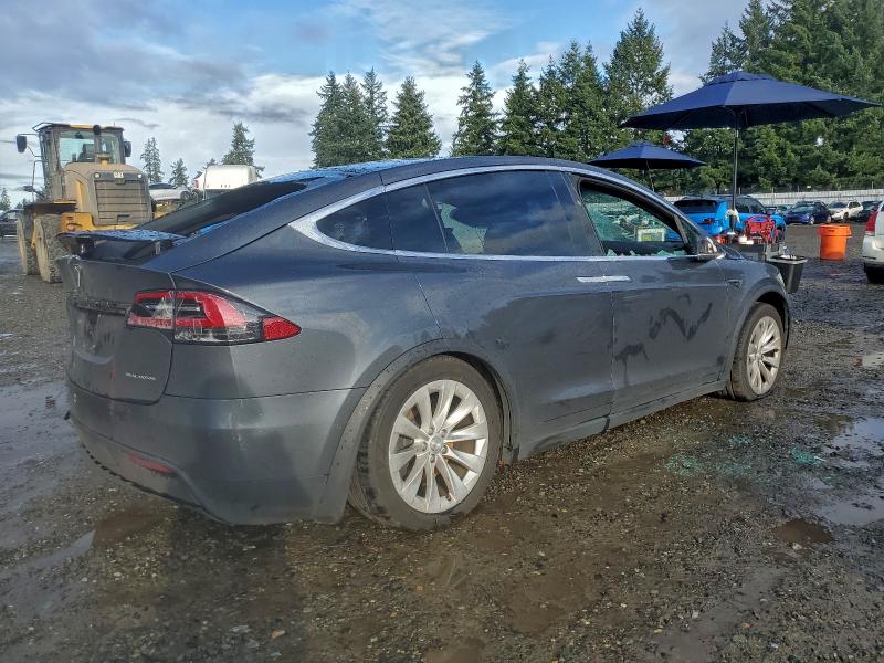 Фото 3 - TESLA MODEL X