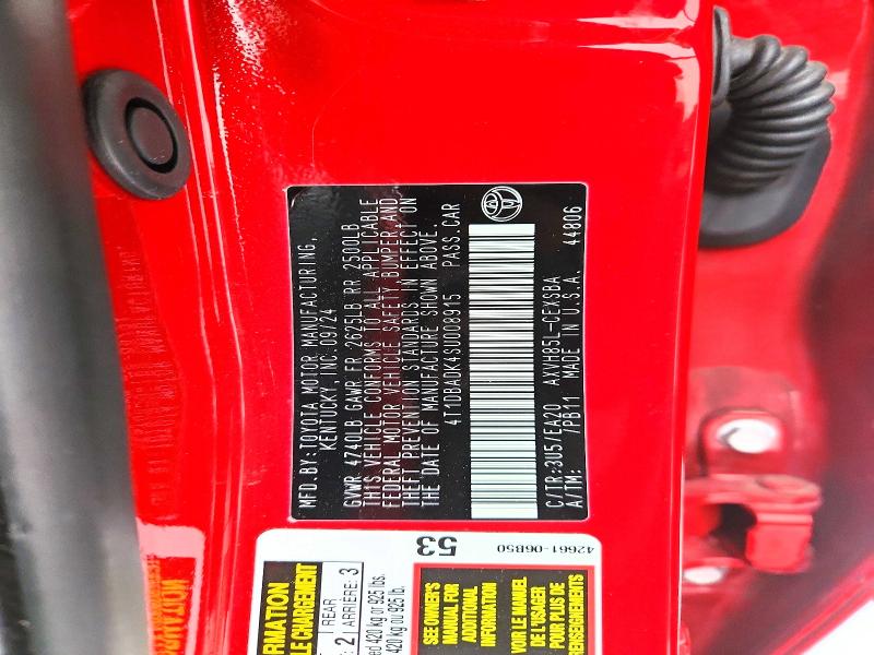 Фото 13 - TOYOTA CAMRY