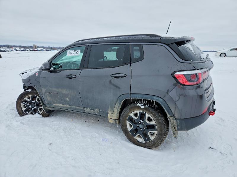 Фото 2 - JEEP COMPASS