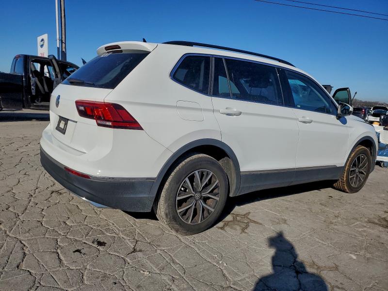 Фото 3 - VOLKSWAGEN TIGUAN