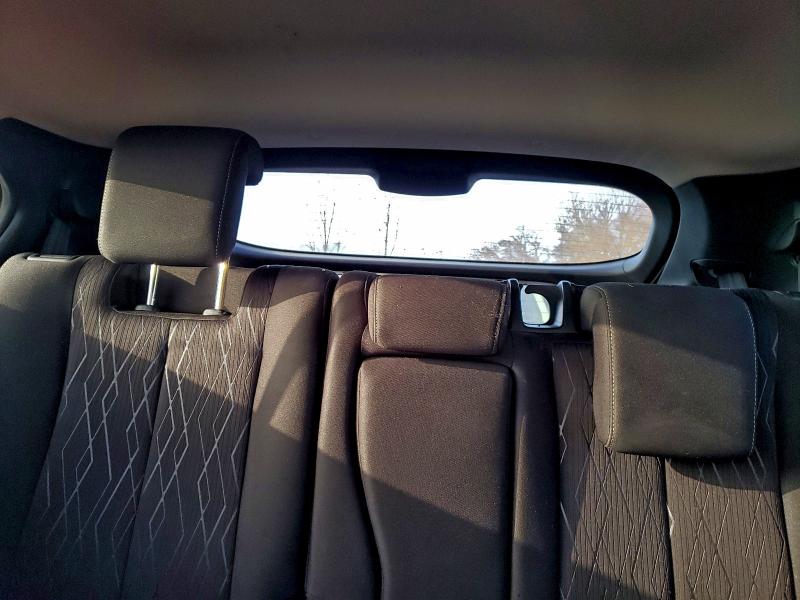 Фото 10 - MITSUBISHI ECLIPSE