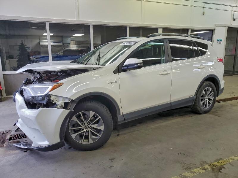 Фото 1 - TOYOTA RAV4