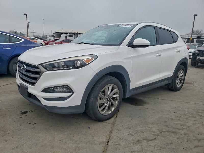 Фото 1 - HYUNDAI TUCSON