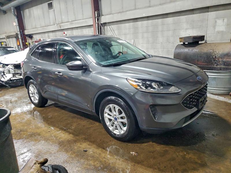 Фото 4 - FORD ESCAPE