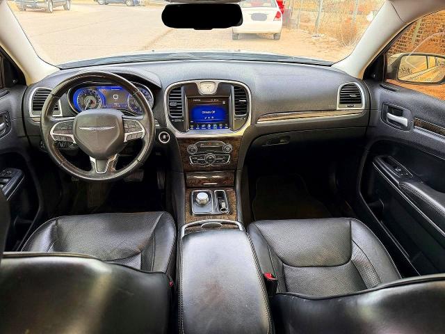 Фото 9 - CHRYSLER 300