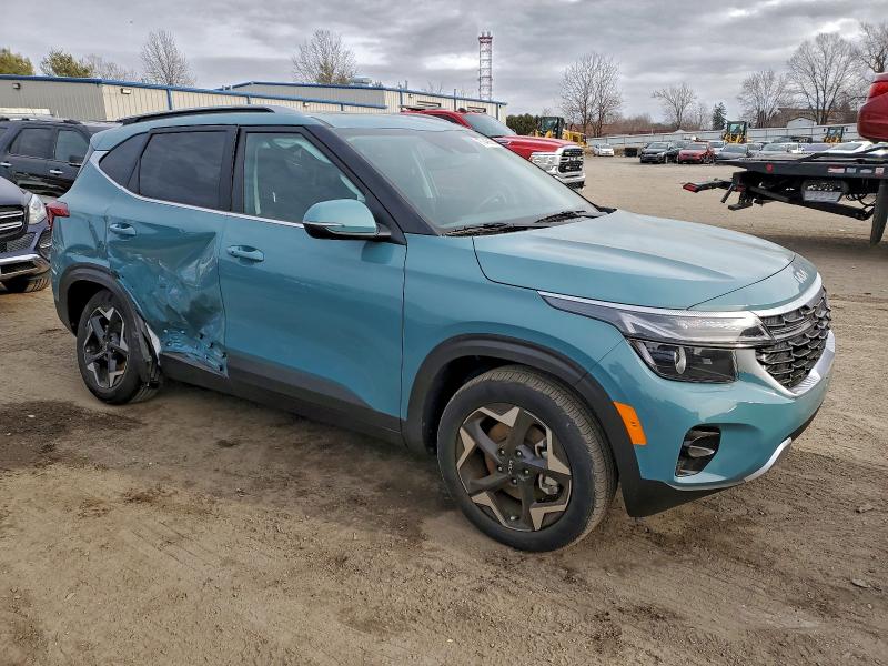 Фото 4 - KIA SELTOS