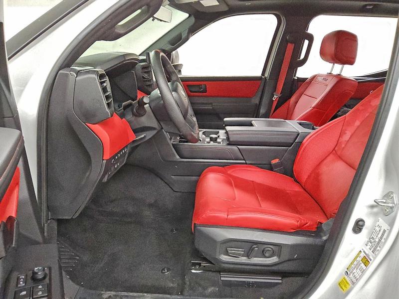 Фото 7 - TOYOTA TUNDRA