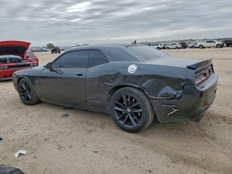 Фото 2 - DODGE CHALLENGER