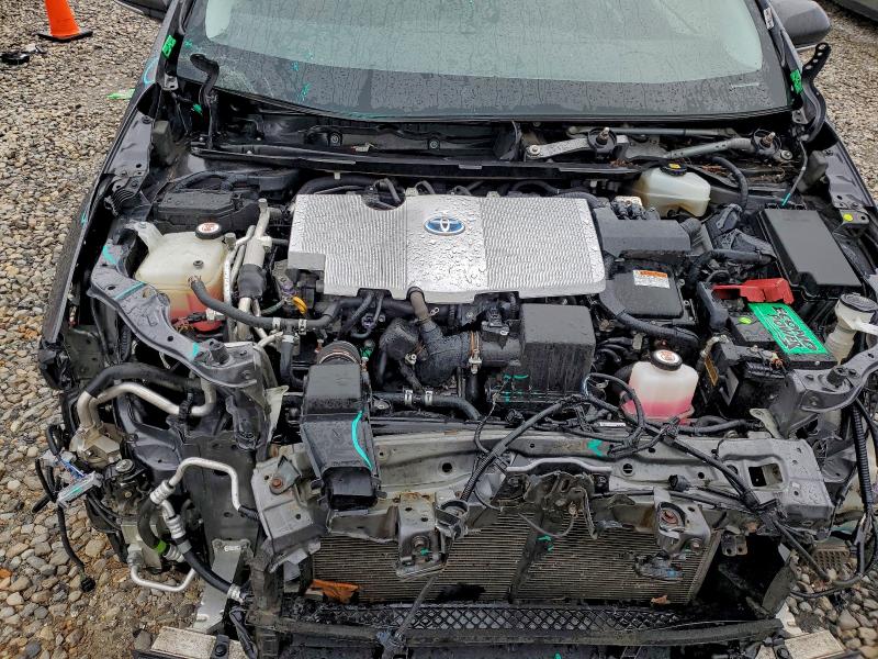 Фото 11 - TOYOTA PRIUS