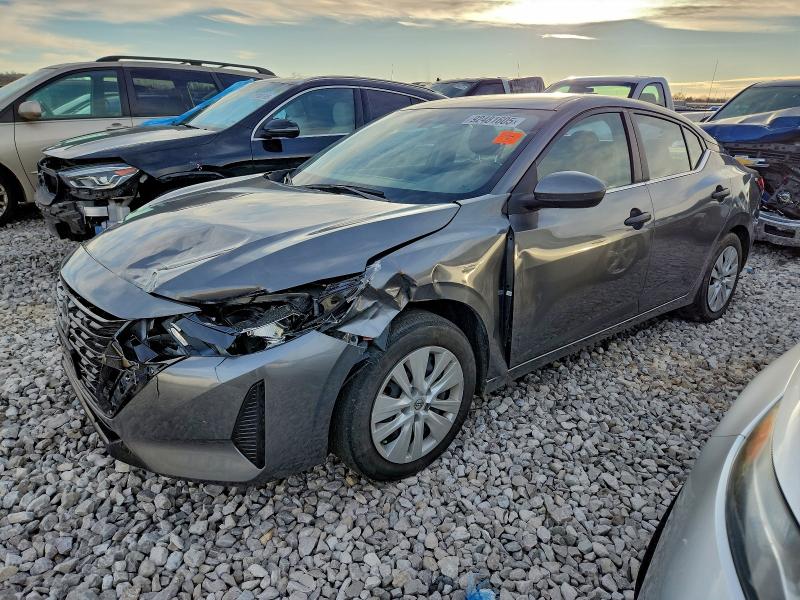 Фото 1 - NISSAN SENTRA