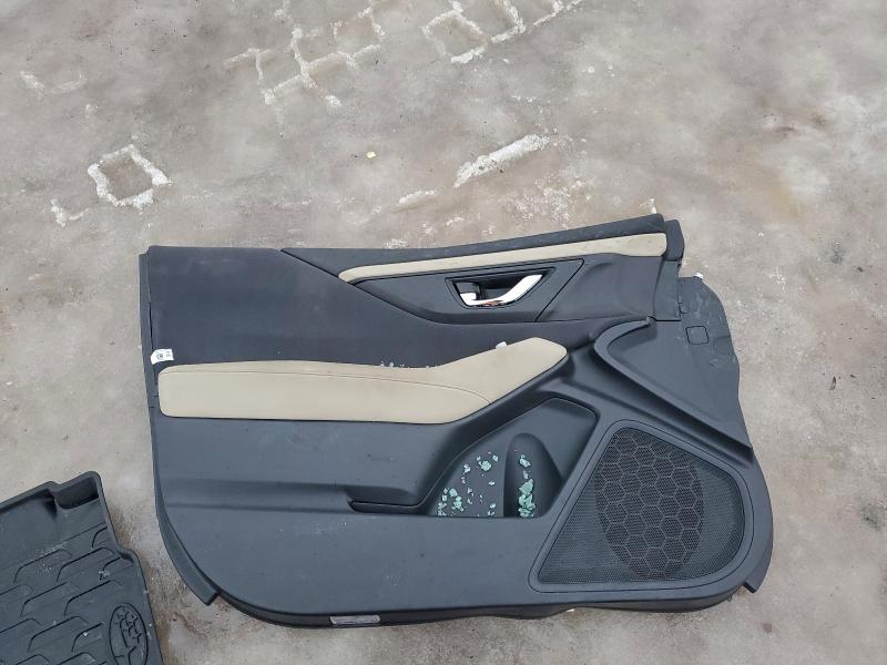 Фото 13 - SUBARU OUTBACK