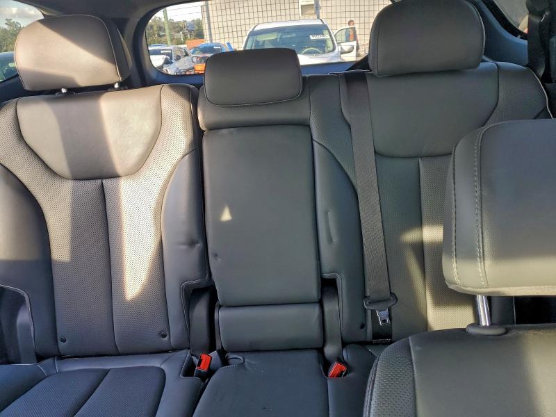 Фото 10 - HYUNDAI SANTA FE