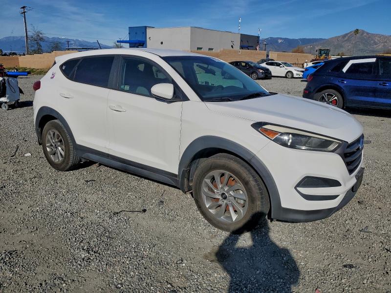 Фото 4 - HYUNDAI TUCSON