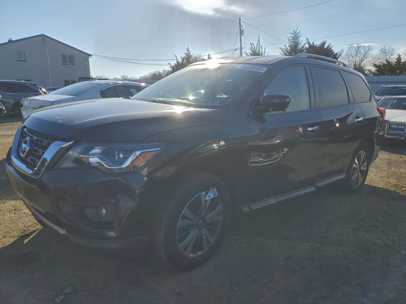 Фото 1 - NISSAN PATHFINDER