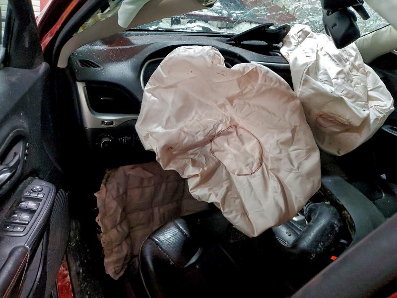 Фото 8 - JEEP CHEROKEE