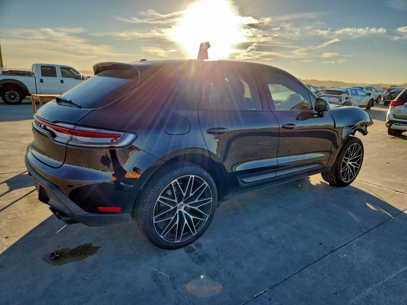 Фото 3 - PORSCHE MACAN