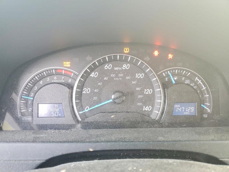 Фото 9 - TOYOTA CAMRY