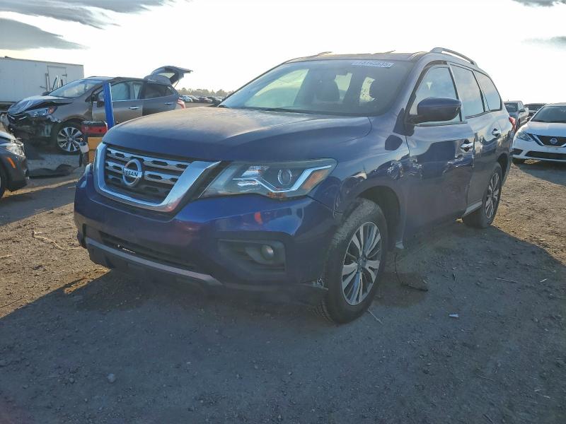 Фото 1 - NISSAN PATHFINDER