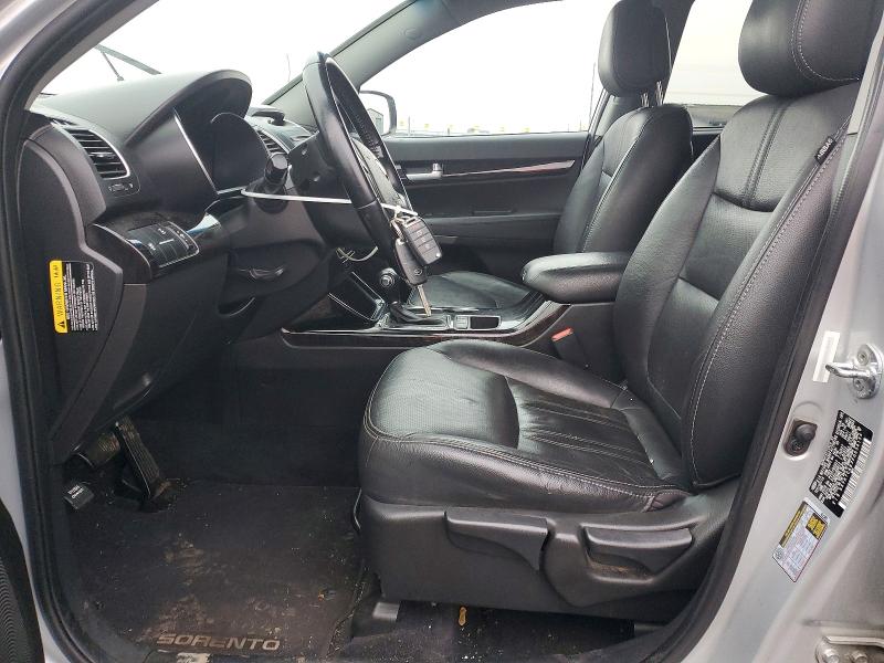 Фото 7 - KIA SORENTO