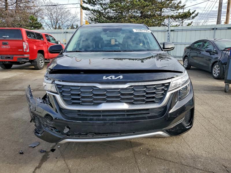 Фото 5 - KIA SELTOS