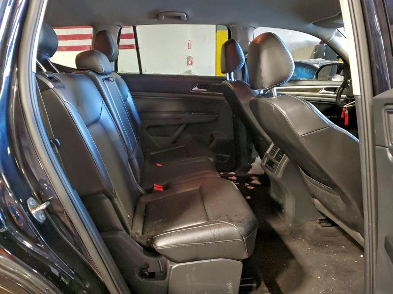 VOLKSWAGEN ATLAS 2018 VIN 1V2PR2CA2JC526598