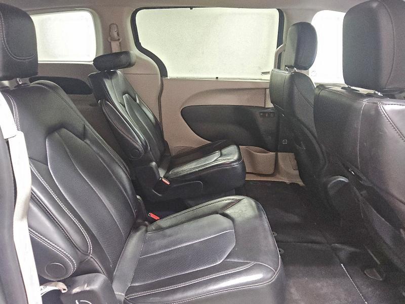 Фото 11 - CHRYSLER PACIFICA