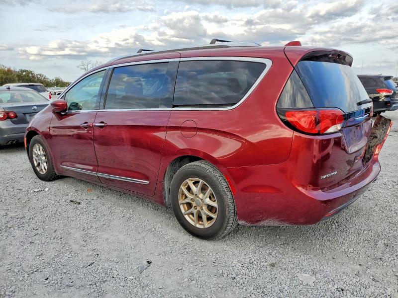 Фото 2 - CHRYSLER PACIFICA