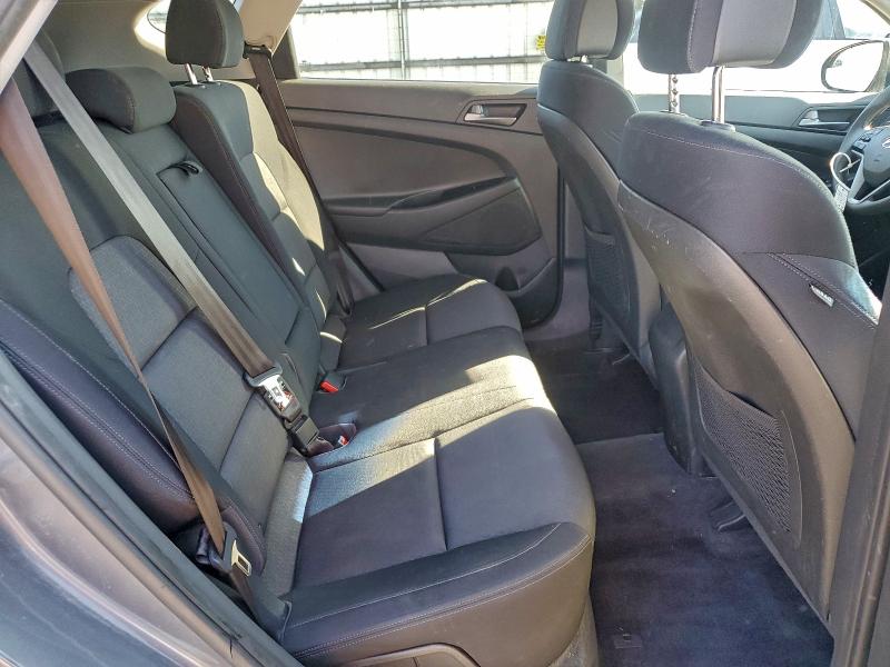 Фото 11 - HYUNDAI TUCSON