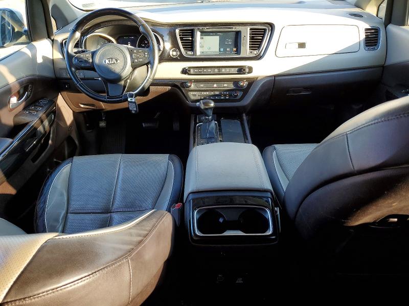 Фото 8 - KIA SEDONA
