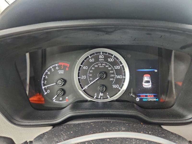 Фото 9 - TOYOTA COROLLA