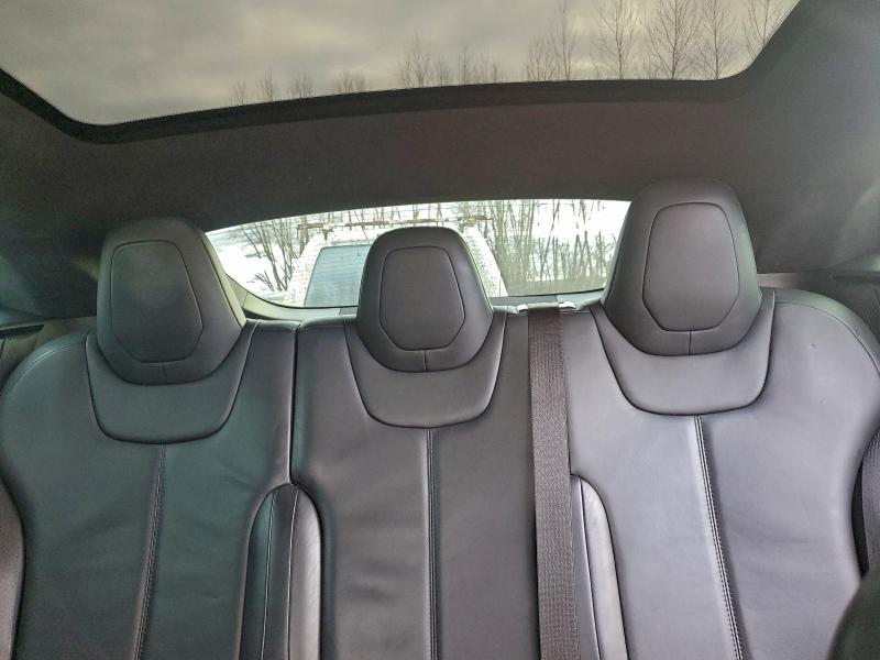 TESLA MODEL S 2015 VIN 5YJSA1E22FF114517