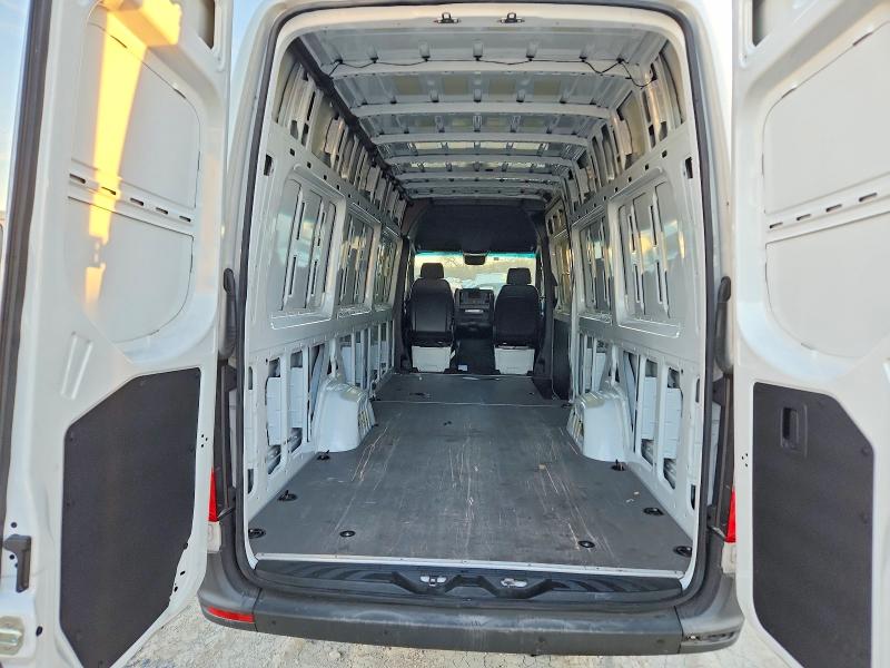 Фото 10 - MERCEDES-BENZ SPRINTER